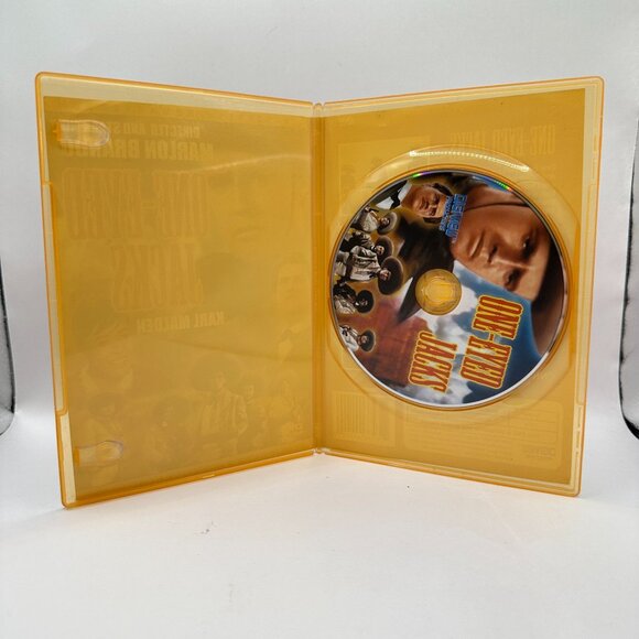 One-Eyed Jacks [Slim Case] DVD - Picture 4 of 4